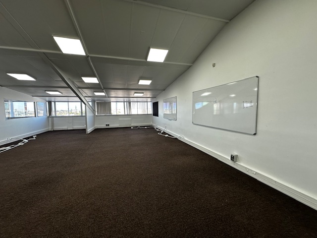 To Let Commercial Property for Rent in Observatory Western Cape